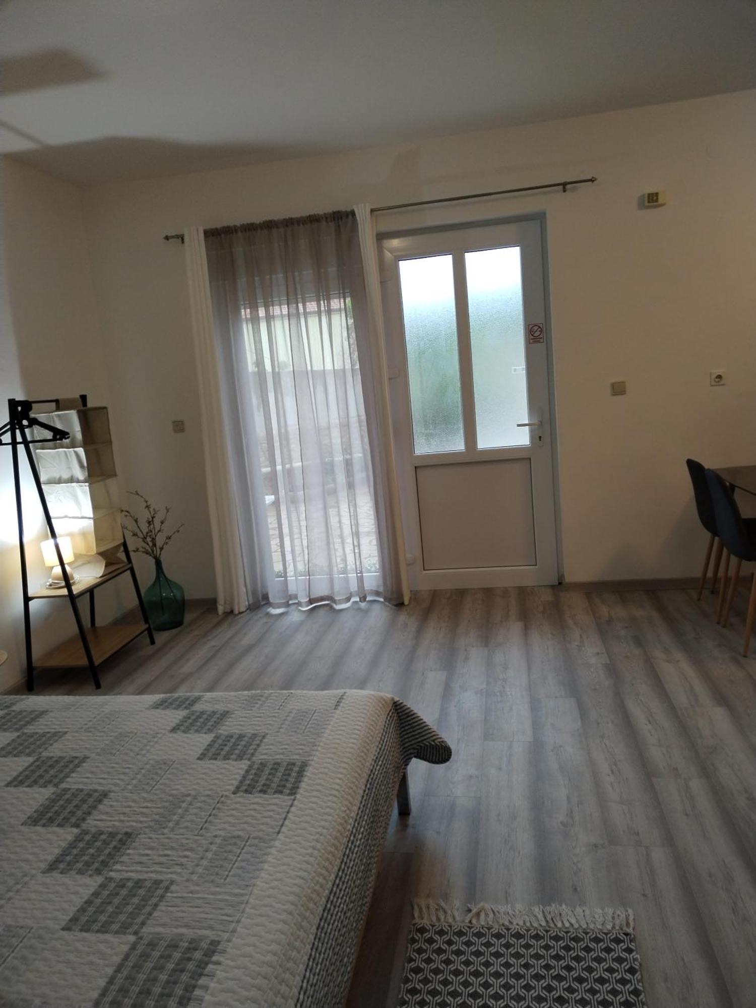 Apartments Mirijana Пула Екстер'єр фото