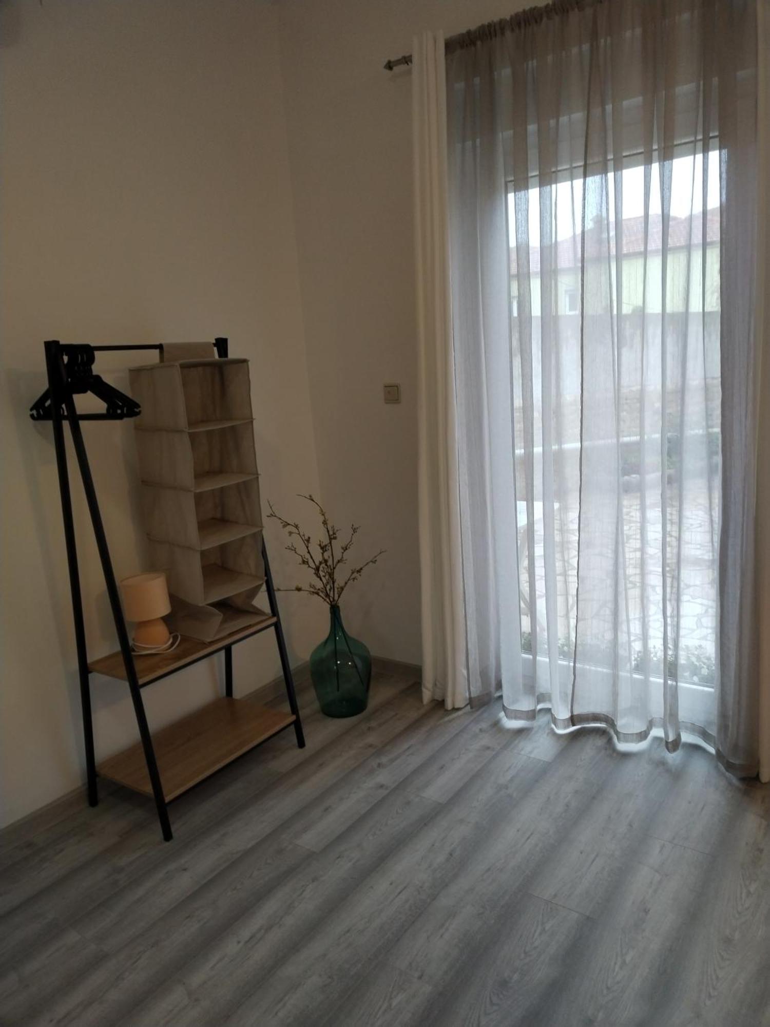 Apartments Mirijana Пула Екстер'єр фото
