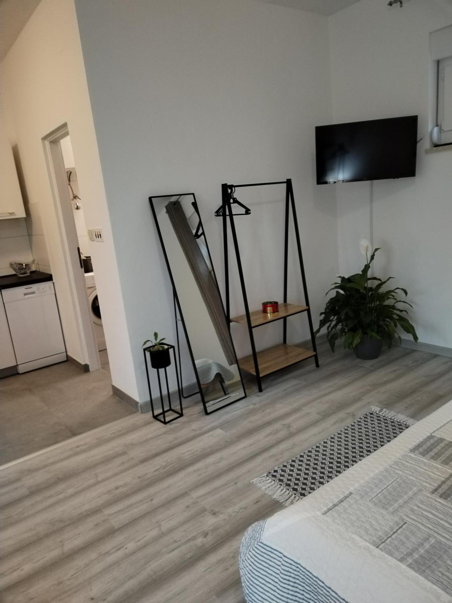 Apartments Mirijana Пула Екстер'єр фото